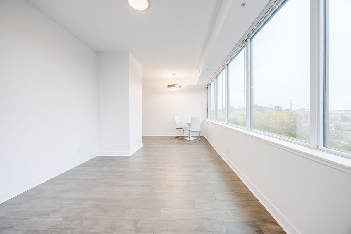 120 Bayview Ave, before staging
